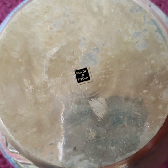 Vintage painted brass urn - Picture 6 of 7